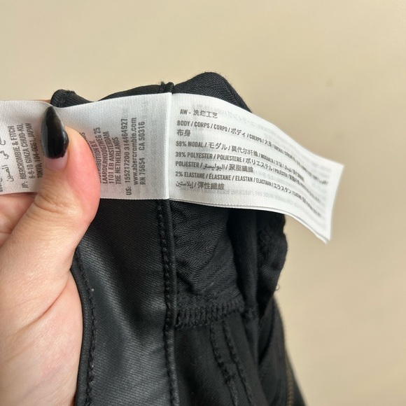 Abercrombie and Fitch Curve Love Ultra High Rise Ankle Straight Black Jeans 29 - Picture 5 of 5